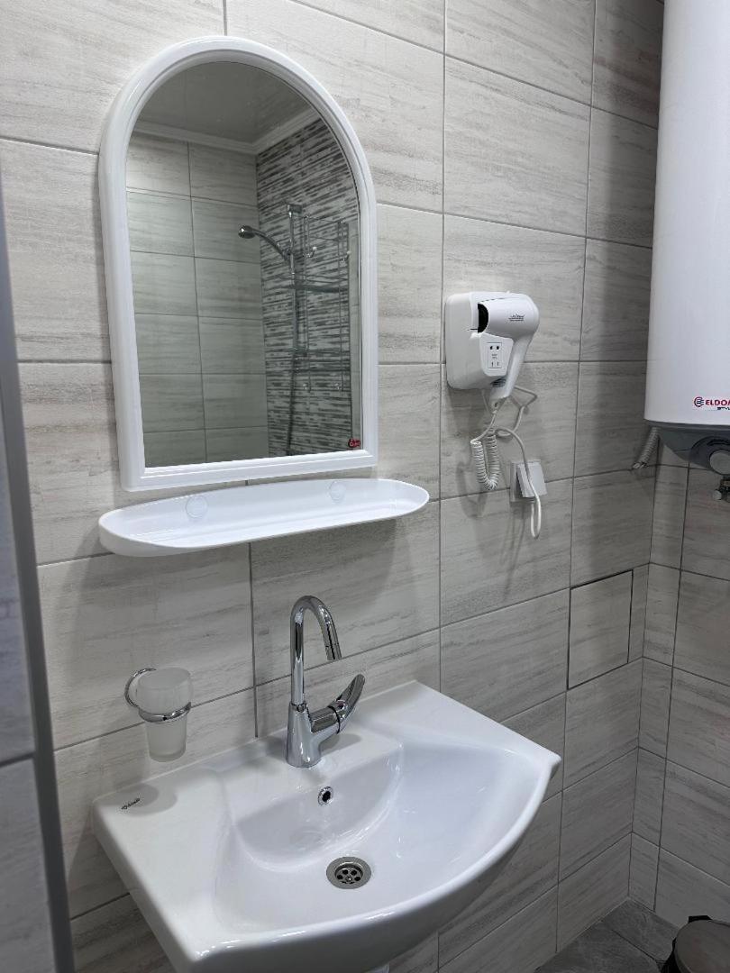 Студио Комфорт Бургас Център Bagian luar foto